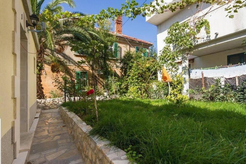 Studio Apartman Bacvice Split Exteriör bild